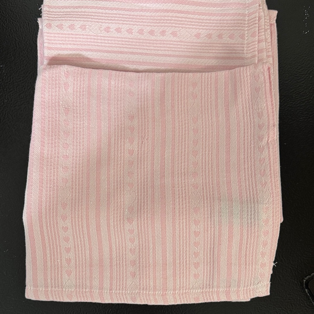 Cupcakes and Cashmere Cloth Napkins 8